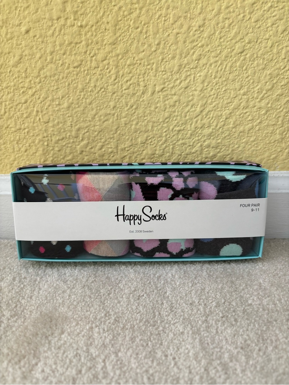 Happy Socks Women's Four-Pair Sock Set — Black, Pink, Mint & Coral